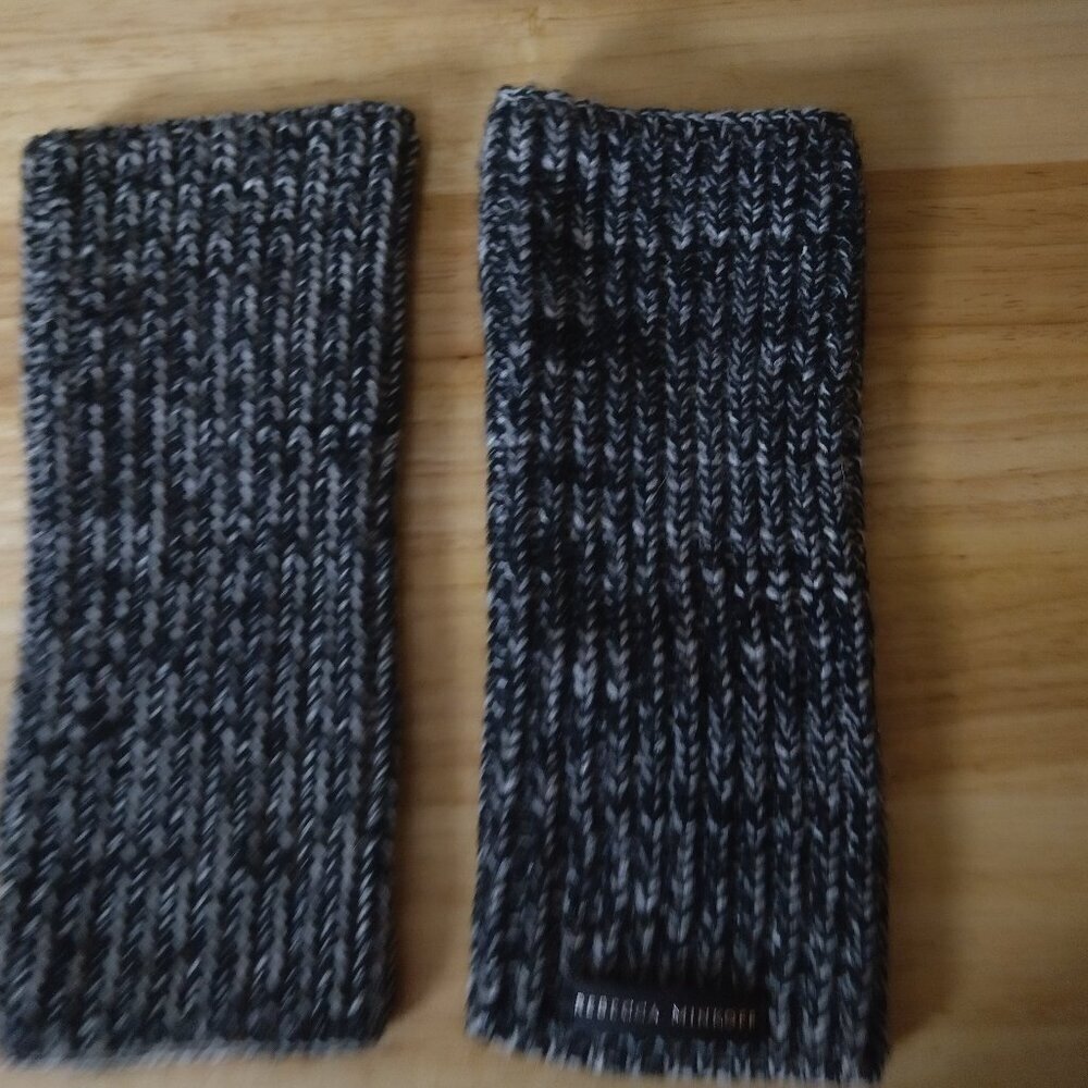 Rebecca Minkoff Black and White Marled Arm Warmer Knit Fingerless One Size
